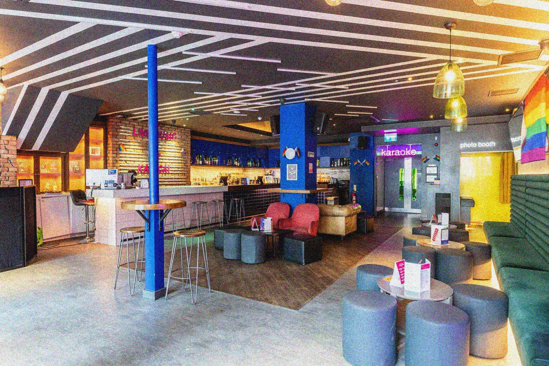 islington bar area (grained)