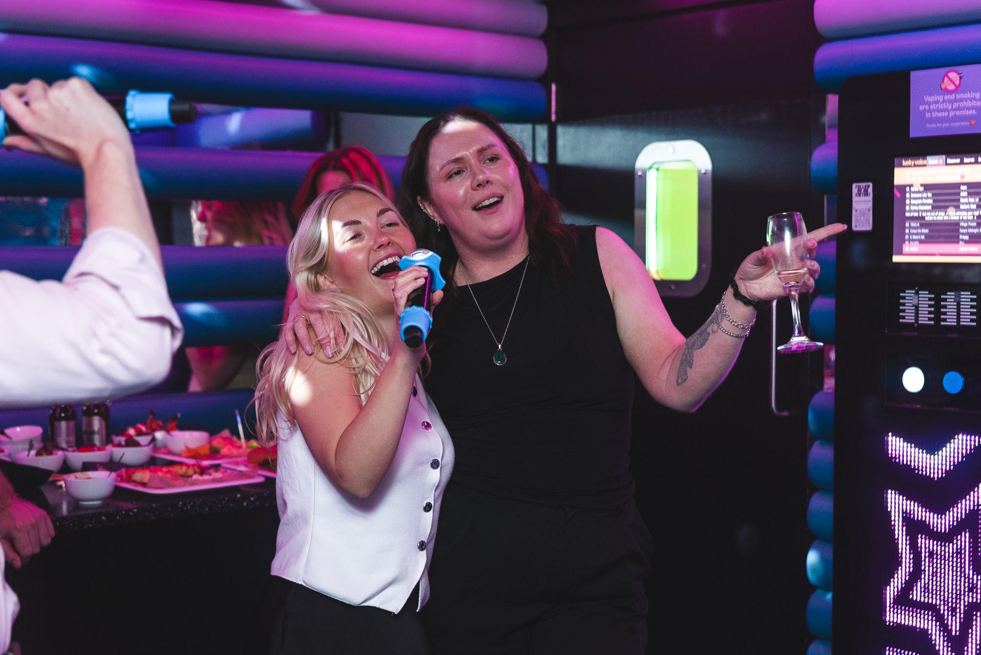 waterloo karaoke 1