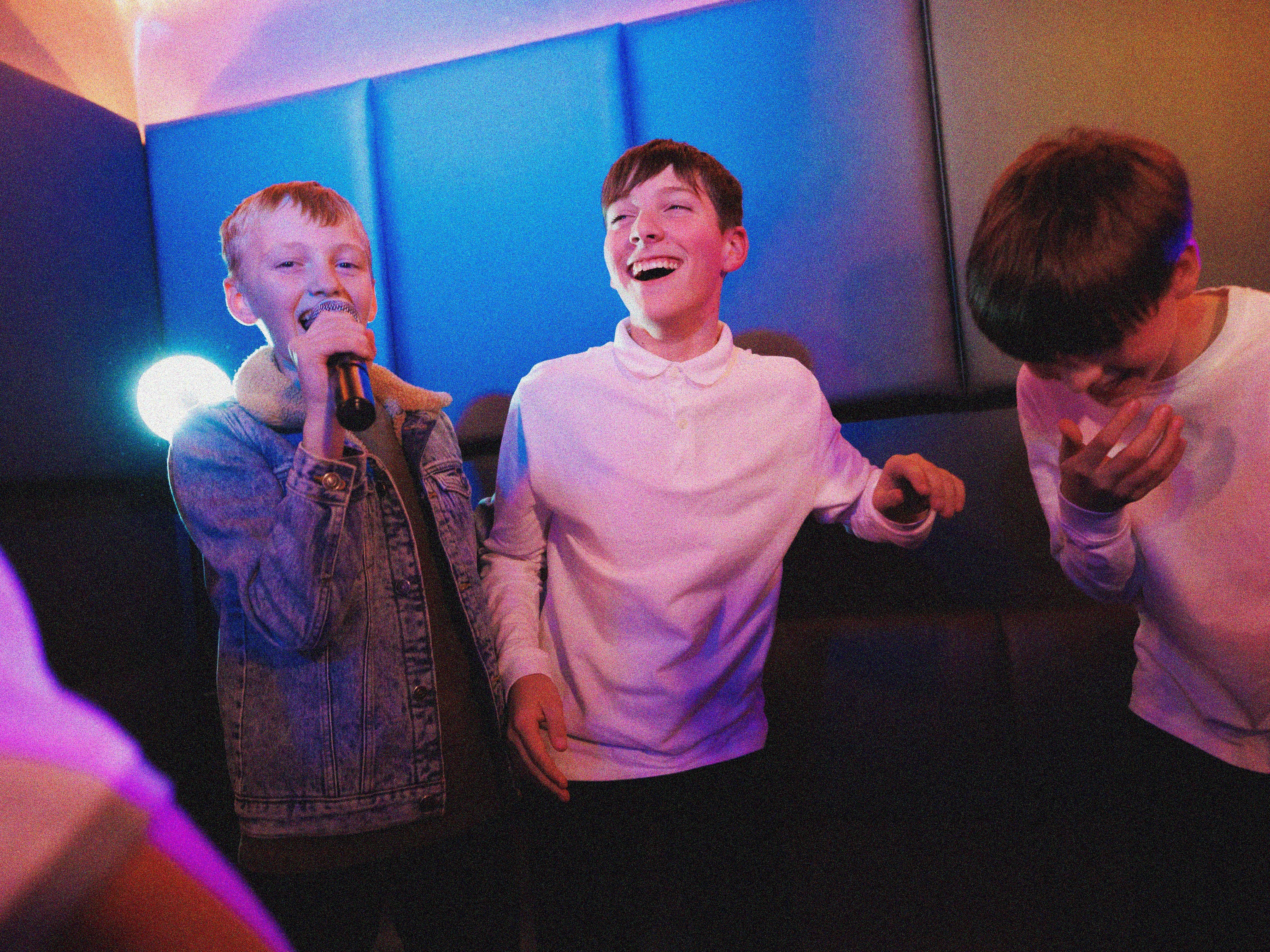 Kids & Teens Karaoke Parties (Under 18) in London & Brighton