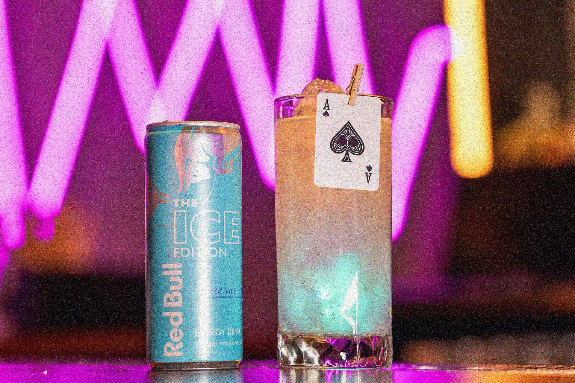 poker face cocktail (grained)